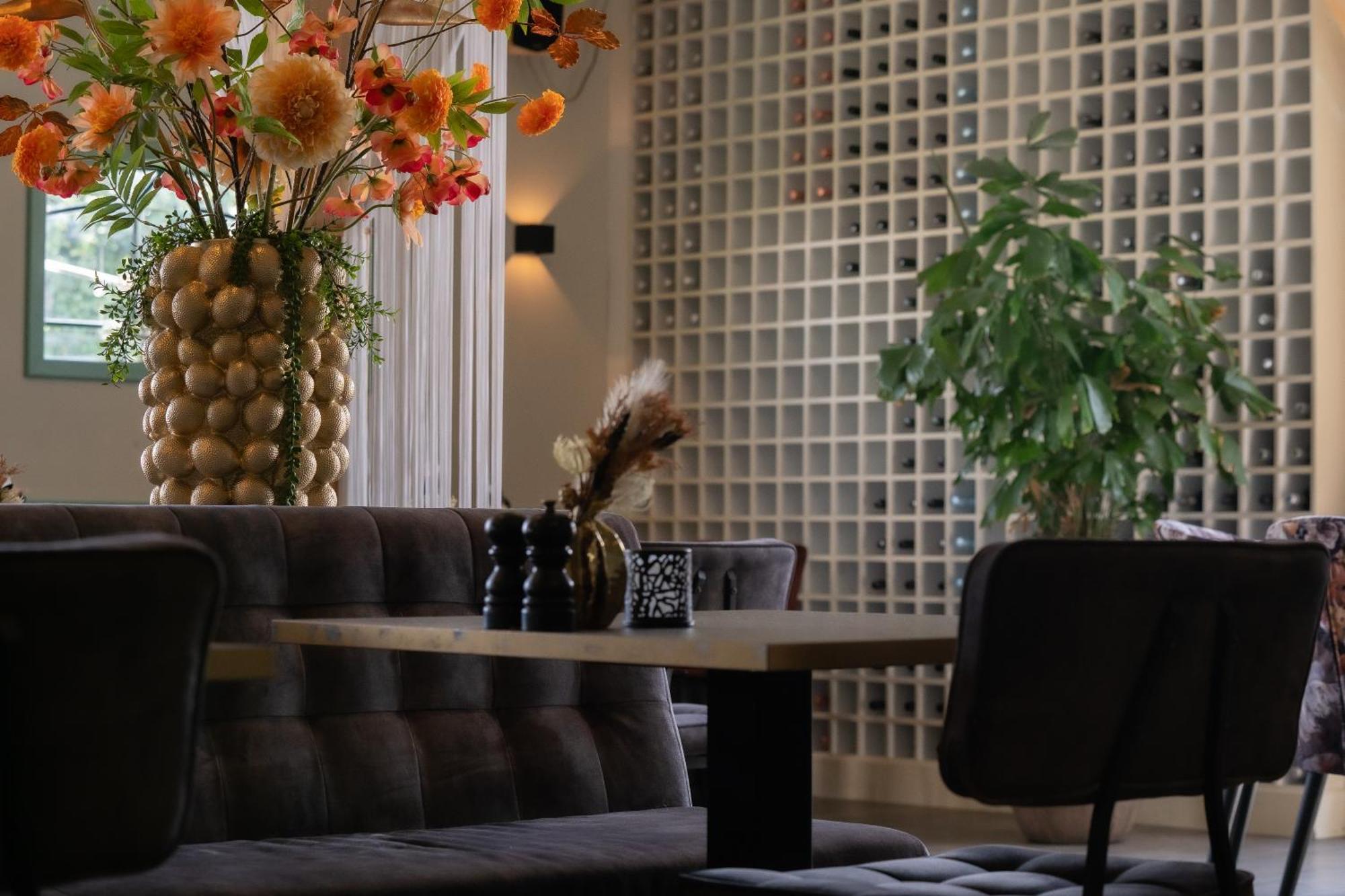 Hotel - Restaurant Hoeve Kromwijk 祖特尔梅尔 外观 照片